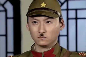 战火：抗日女英雄被抓，哪料看守汉奸身份是卧底，鬼子永远赢不了视频封面