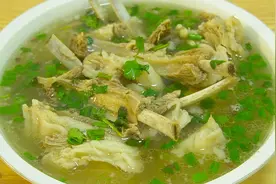 炖羊排汤，记住不要直接炖，老一辈传统做法，出锅汤白肉香无膻味视频封面