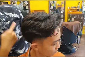 推边三七分男发有多帅？时尚又潇洒，妹子看完都心动视频封面