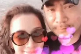 演员刘劲太浪漫了，现场求婚妻子，写给她的书信更是爱意满满视频封面