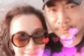 演员刘劲太浪漫了，现场求婚妻子，写给她的书信更是爱意满满视频封面