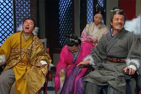 挠痒痒爆笑现场：羽毛算啥，毛笔挠脚心一出手，就没撬不开的嘴视频封面