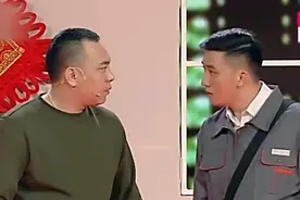 快递员杨树林爆笑送快递，每秒都是包袱，笑的眼泪都出来了视频封面