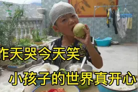 给大宝上医院拍片检查头部轻微脑震荡，调皮的小家伙今天又高兴了视频封面