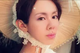 从小白到时尚达人91——明星们的马甲是怎样穿搭的视频封面