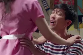女神翻车爆笑场面，美女公共场合出糗，一个比一个搞笑！视频封面
