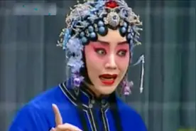 程派名家李佩红2002年《荒山泪》，还得吕东明的受听些视频封面