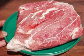 小炖肉，有人放水有人放啤酒都不对，教你一招，肉烂鲜香不腥不柴