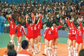 重温1984年洛杉矶奥运会中国女排夺冠的历史瞬间视频封面