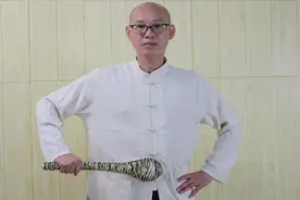 肺功能好，抵抗力就强，每天拍打前胸后背64次，肺强壮，抵抗病毒视频封面