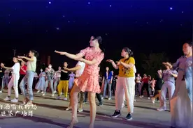 这么会跳舞的美女是哪里的，小腰一扭谁都不瞅，网友看入迷了视频封面