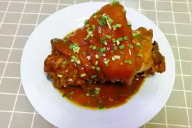红烧肘子这样做，好吃不油腻，做法还简单，吃起来真香超解馋视频封面