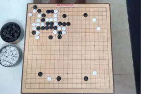 皇位之争！韩国顶尖棋手巅峰对决！最强棋士战：申真谞vs朴廷桓视频封面