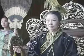 武则天是有多尊重狄仁杰？上朝时不用跪拜叩首，也从不叫他的名字视频封面