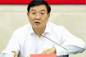 刚刚！王凤朝当选成都市市长，曾执掌四川首家万亿国企视频封面