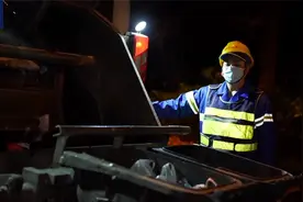 凡人微光，那些在夜幕中坚守的“春天”视频封面