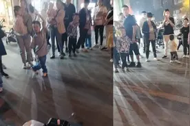 小男孩跟广场舞大妈学跳舞成团宠 孩子妈妈：没想到他能坚持半年视频封面