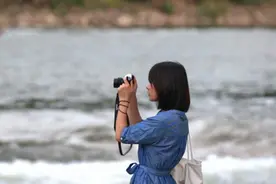 新手拍VLOG必备相机-富士X-T200相机上手体验视频封面