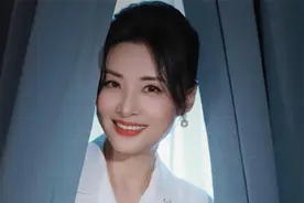 周涛任安徽省运会总导演 素颜开会气场十足视频封面