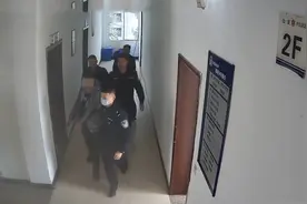 男子因内急去派出所借用厕所，不料被民警一眼看穿当场抓获