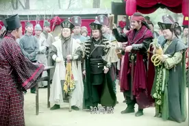 古装剧：大善人一生行善，家中喜宴却被恶人捣乱，连皮五也管不了视频封面