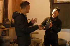 厨师长分享：非物质文化遗产，传统土砂锅的制作方法视频封面