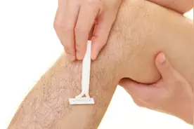 女性毛发旺盛很烦恼？医生：多是4个原因导致，对症治疗很关键视频封面