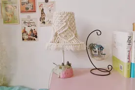 【旧物改造】灯罩坏了的台灯不要扔，用一根绳子重燃它的生命视频封面