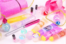 DIY手工：芭比的化妆用品，眼影、指甲油、化妆盒等！视频封面