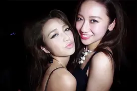 韩国美女相约喝酒视频封面