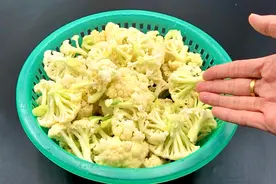 洗花菜千万别用清水洗，等于吃虫卵，教你正确做法，脏东西跑光光