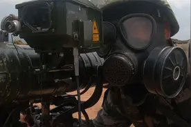 滇西高原的惊天巨响！直击第75集团军某旅特战分队重火器实弹射击视频封面