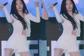 脱西装有点帅疯...! 宇宙少女演唱会Easy 4K直拍视频封面