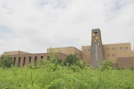 魅力风城——全国最热、最干旱、风最大、零海拔的城市——托克逊视频封面