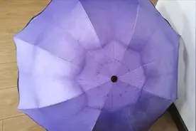 家里有雨伞坏了的朋友注意了，我也是才知道这样维修，轻松修好视频封面