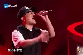 好声音：中年大叔高音称霸全场，爆发力瞬间拉满，简直帅爆了！视频封面