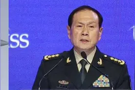德军机将穿越台海，美亮出核弹威慑，魏凤和：不惧任何来犯之敌视频封面