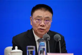 位居全球前列！住建部：2020年城市轨道交通建成里程7597.9公里视频封面