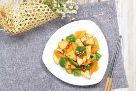家常美味素炒冬笋，这样做出来的冬笋入味鲜，鲜嫩又营养！视频封面