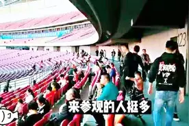 焕焕带你走进投资300亿的郑州奥体中心，主会场可容纳6万人，壮观视频封面