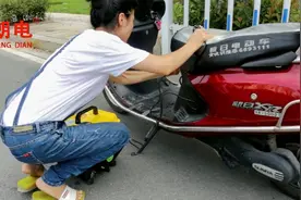 小型2轮三轮电动车便携式发电机低噪音免安装迷你增程器视频封面