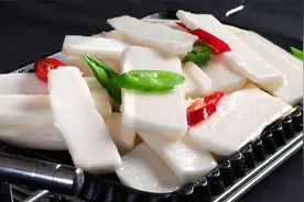 腰膝酸软，容颜早衰，常吃7味养肾佳品，益肾固精，强腰壮腿视频封面