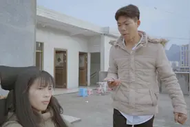 幽默喜剧：发现老婆太懒，问她什么原因？她的回答令人佩服