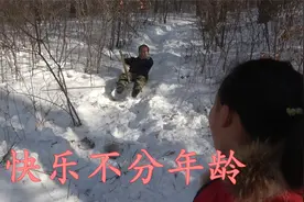 大雷村里的一个大工程，从山边建个滑雪道，62岁爷爷给孙女儿建的视频封面