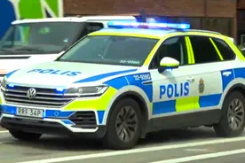 瑞典警车使用特色的沙哑警笛出动合集