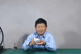 69块钱的小米黑鲨散热器烧冒烟了，老男孩花4毛钱给它完美修复视频封面