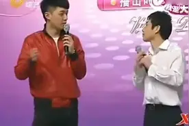 大明星：奇葩男上台装疯卖傻，一开嗓却一鸣惊人！遭评委质疑视频封面