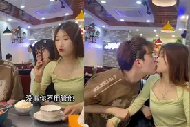 哥哥的女友是妹妹闺蜜，妹妹疯狂和哥哥抢女友，争宠爱样子超好笑