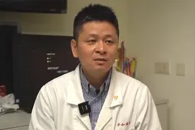 “白肺”是怎么产生的，如何治疗，是否有后遗症？专家答疑视频封面