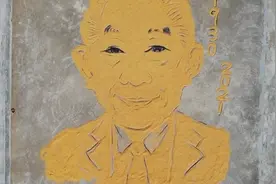 农村小伙用丰收水稻画袁隆平画像，称丰收离不开袁爷爷的付出视频封面